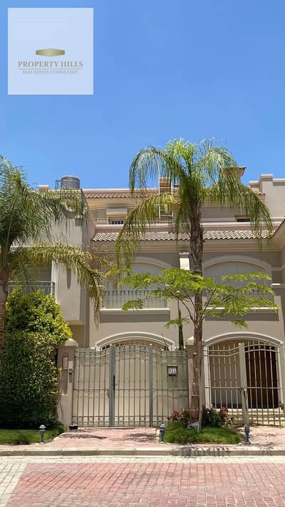 3 Bedroom Townhouse for Sale in Shorouk City, Cairo - IMG_20260922_191906_497. jpg 3 Bedroom Townhouse for Sale in Shorouk City, Cairo - IMG_20260922_191906_497. jpg