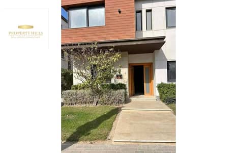 4 Bedroom Villa for Sale in New Cairo, Cairo - 487103754_577644512018680_5773847904752998439_n. jpg