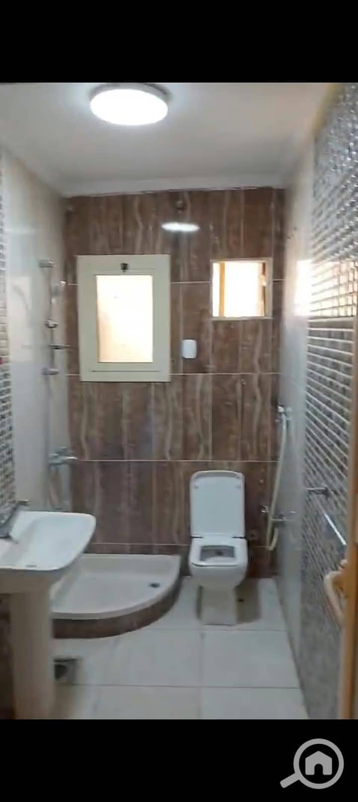 5 1000173408. jpg