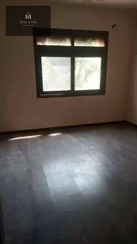 5 WhatsApp Video 2026-10-06 at 5.55. 36 PM. mp4_snapshot_01.31_[2026.10. 06_18.07. 10]. jpg