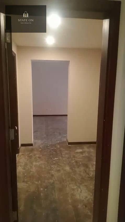 10 WhatsApp Video 2026-10-06 at 5.55. 36 PM. mp4_snapshot_02.33_[2026.10. 06_18.08. 37]. jpg