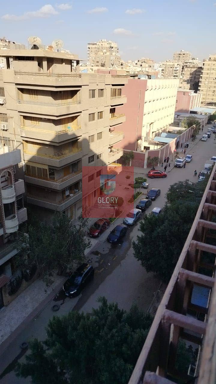 27 269498. jpg