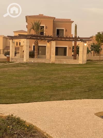 4 Bedroom Villa for Sale in New Cairo, Cairo - 5d117ebb-8b13-4867-a621-718bb780c41f (1). jpg