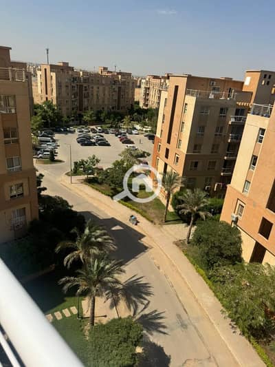 2 Bedroom Flat for Sale in Hadayek October, Giza - IMG-20261003-WA0137. jpg 2 Bedroom Flat for Sale in Hadayek October, Giza - IMG-20261003-WA0137. jpg