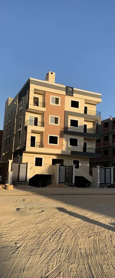 شقة 3 غرف نوم للبيع في حدائق اكتوبر، الجيزة - شقه للبيع بحدائق اكتوبر ١٤٣ متر + ١١٥ متر جاردن لسرعه البيع شقة 3 غرف نوم للبيع في حدائق اكتوبر، الجيزة - شقه للبيع بحدائق اكتوبر ١٤٣ متر + ١١٥ متر جاردن لسرعه البيع