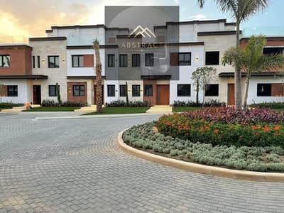 4 Bedroom Villa for Sale in New Cairo, Cairo - 748216883_1731905857805107_220052215436873464_n. jpeg 4 Bedroom Villa for Sale in New Cairo, Cairo - 748216883_1731905857805107_220052215436873464_n. jpeg