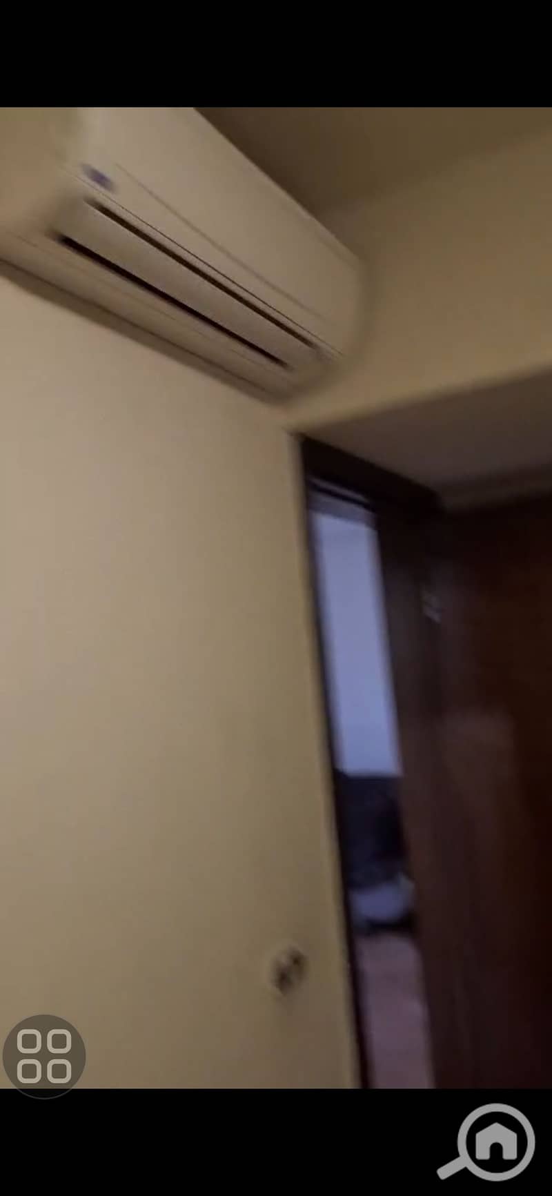 8 1000799404. jpg