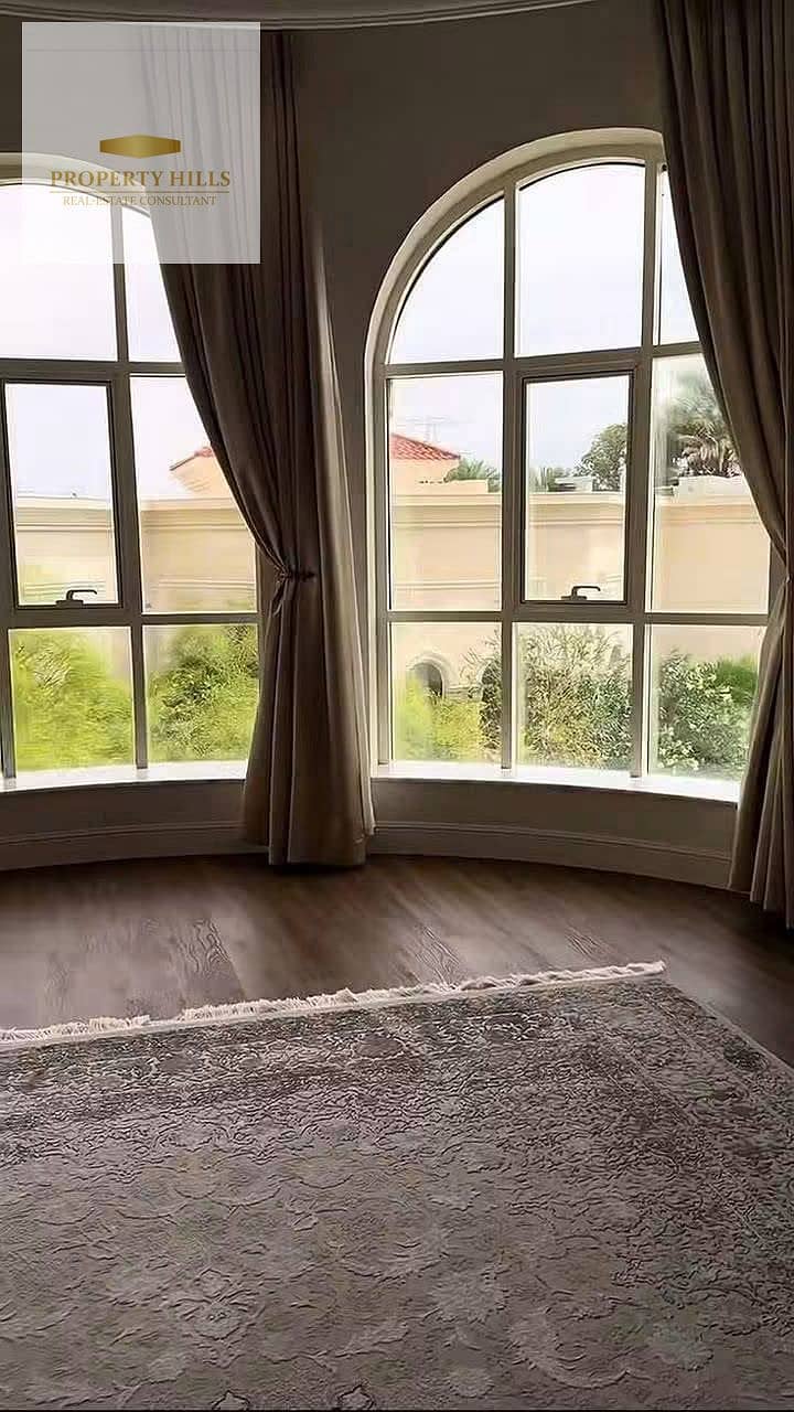 2 128975. jpg