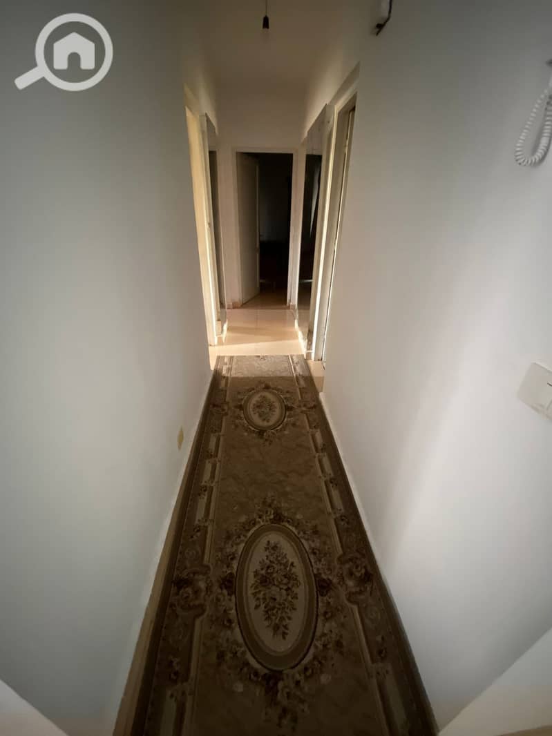 4 1000203127. jpg