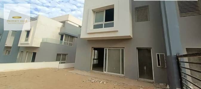 4 Bedroom Townhouse for Sale in New Cairo, Cairo - 43873786-800x600. jpg