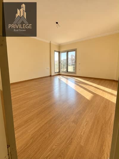 3 Bedroom Flat for Sale in Maadi, Cairo - 1ea5ae70-21ef-4c25-a36e-5e335c0452ee. jpg