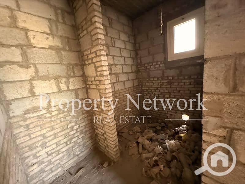 18 MH012 (53). png