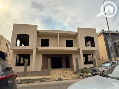 10+ Beds Villa for Sale in Katameya, Cairo - IMG_0115. jpg