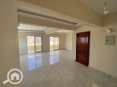 3 Bedroom Villa for Sale in Sheikh Zayed, Giza - 6c461cc0-1455-4ba7-ab34-8bd402be245b. jpg