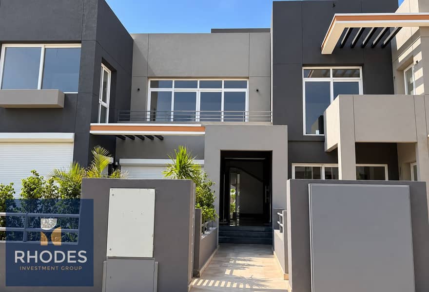 4 Modern Charcoal Townhouse Facade. png