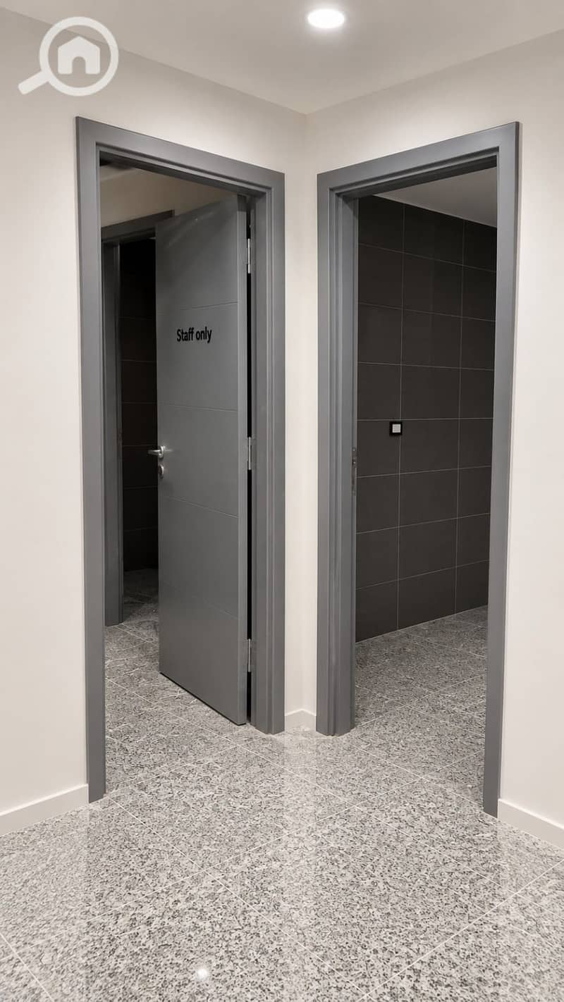 7 1000694343. jpg