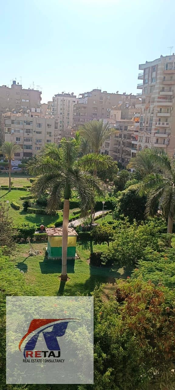 8 10. jpg