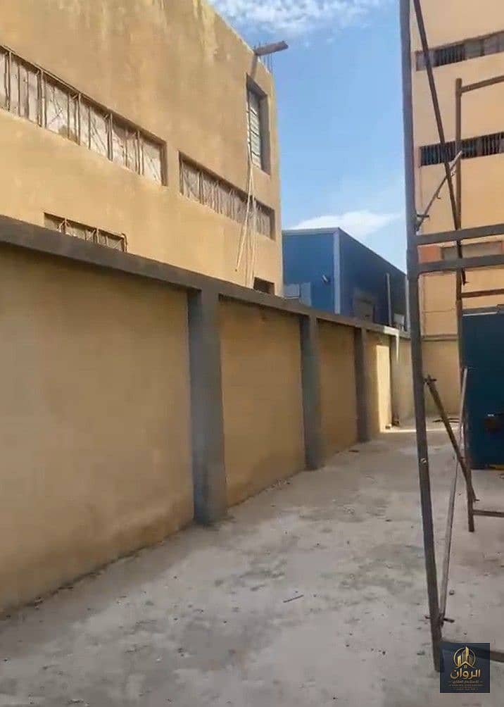 4 4. jpg