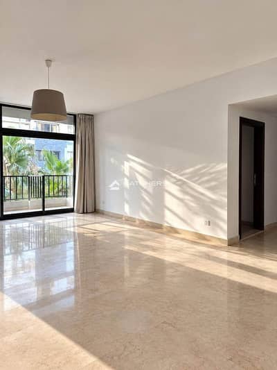 3 Bedroom Flat for Sale in New Cairo, Cairo - 825286598_1084128637834186_6115140765907969778_n. jpg
