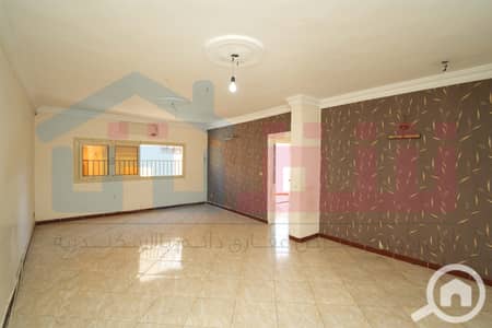 شقة 3 غرف نوم للبيع في ميامي، الإسكندرية - DSC05175. jpg