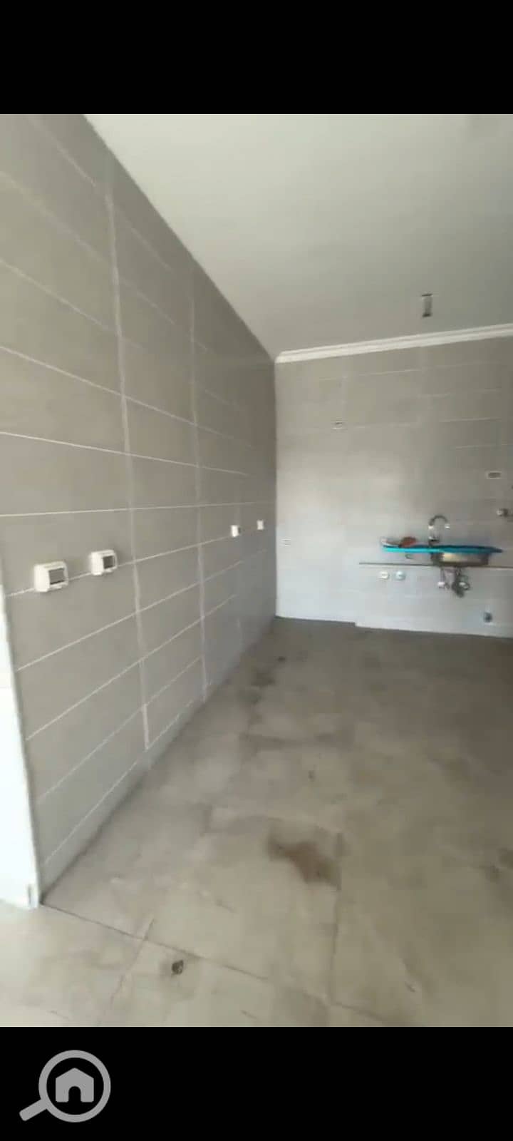 7 1000751229. jpg