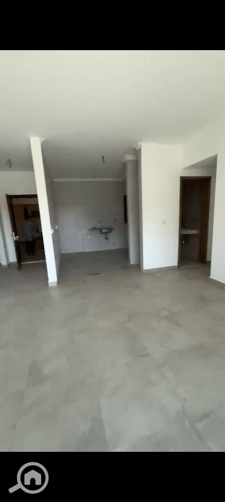 8 1000751228. jpg