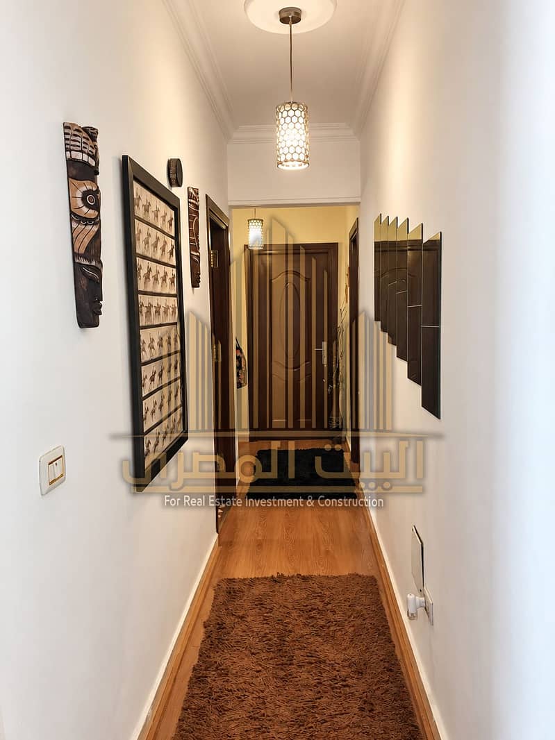 9 Bright, natural real estate interior-14. png