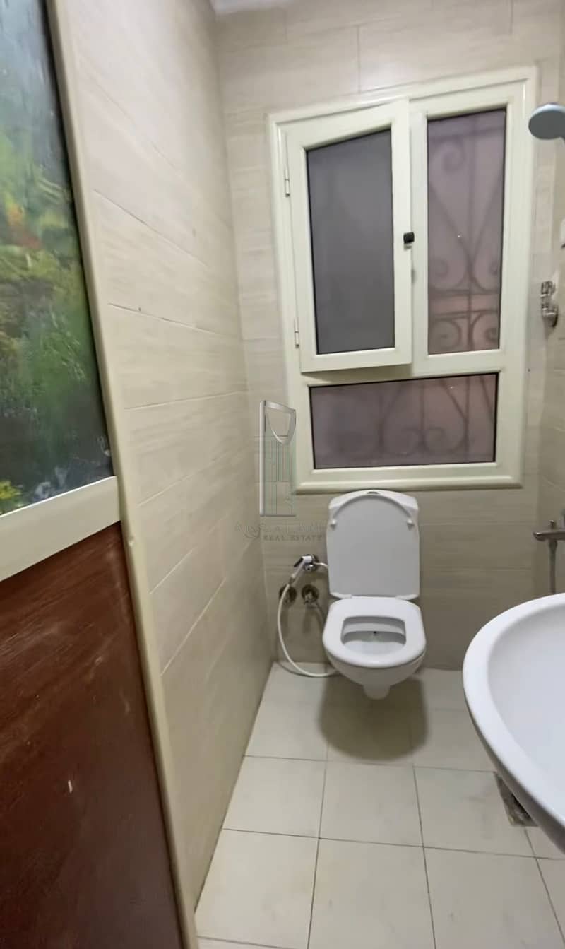 3 1000331750. jpg