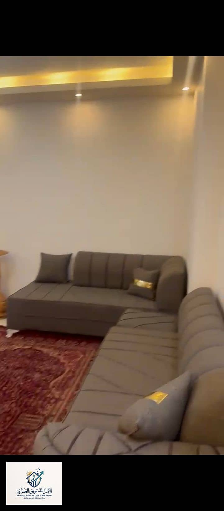1000294828. jpg 1000294828. jpg