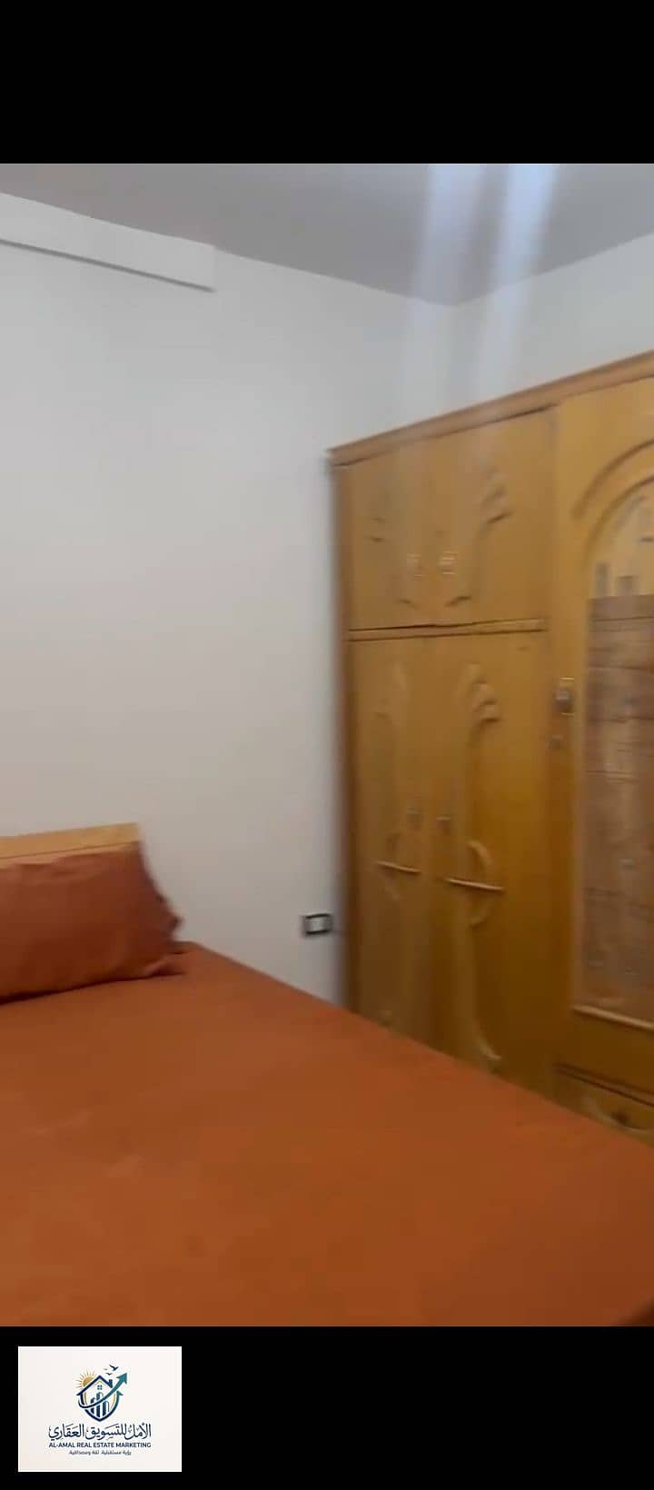 9 1000294843. jpg