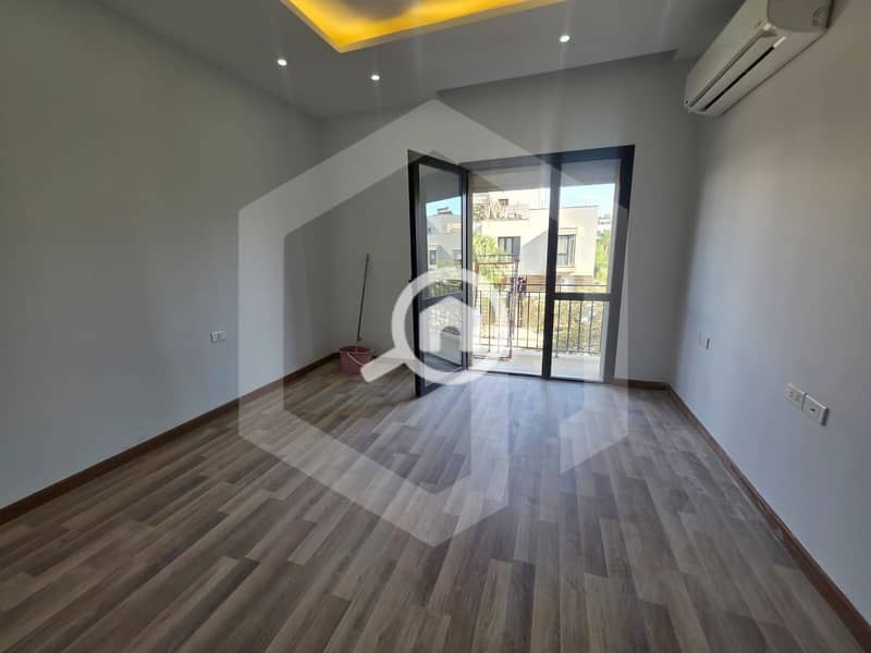 4 Courtyard Sodic 4. jpg