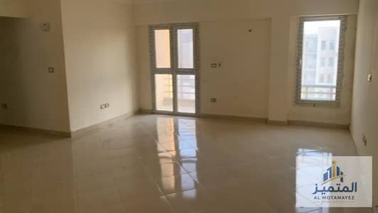 3 Bedroom Apartment for Sale in Obour City, Cairo - WhatsApp Image 2026-10-07 at 11.48. 32 AM. jpeg 3 Bedroom Apartment for Sale in Obour City, Cairo - WhatsApp Image 2026-10-07 at 11.48. 32 AM. jpeg