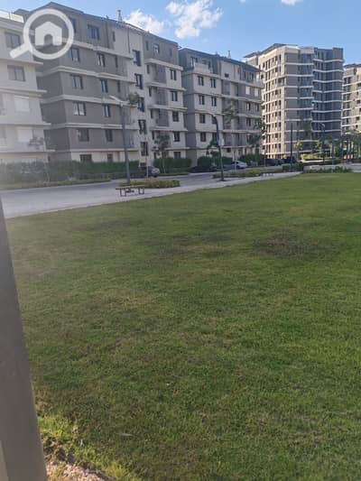 4 Bedroom Apartment for Sale in 6th of October, Giza - WhatsApp Image 2026-10-06 at 6.52. 32 PM (4). jpeg