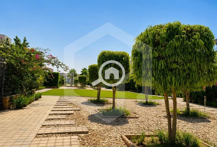 4 Courtyard Sodic 4. jpg