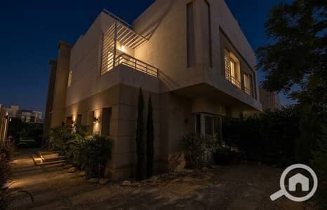 توين هاوس 4 غرف نوم للبيع في الشيخ زايد، الجيزة - d22dd8c1-3a8d-4dd2-a699-8ca55e8d786a. jpg توين هاوس 4 غرف نوم للبيع في الشيخ زايد، الجيزة - d22dd8c1-3a8d-4dd2-a699-8ca55e8d786a. jpg