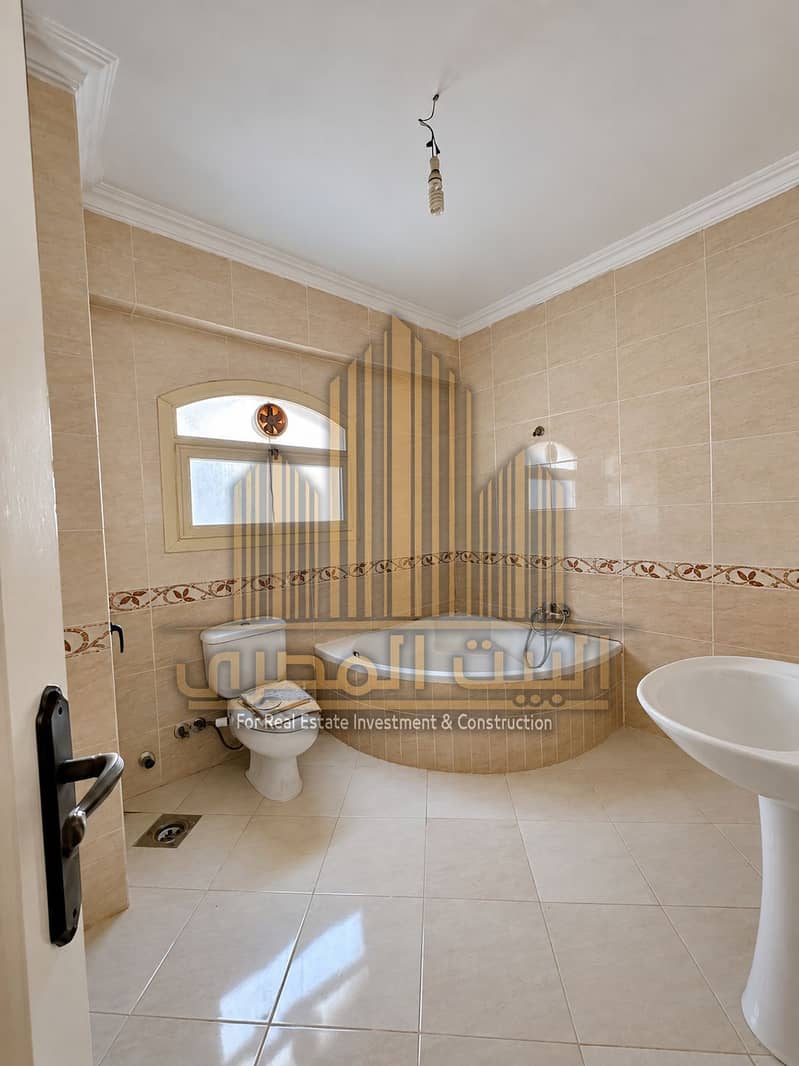 10 Authentic high-resolution property view-15. png