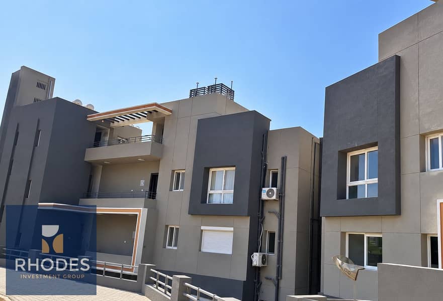 7 Modern Gray Townhouse Complex. png