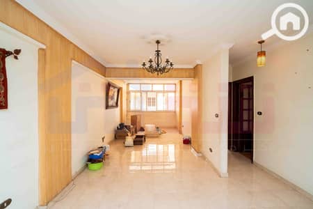 فلیٹ 3 غرف نوم للبيع في حي شرق، الإسكندرية - DSC06170. jpg فلیٹ 3 غرف نوم للبيع في حي شرق، الإسكندرية - DSC06170. jpg