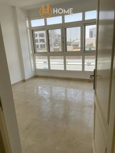 2 Bedroom Flat for Sale in Madinaty, Cairo - WhatsApp Image 2026-10-07 at 6.09. 28 PM (2). jpeg 2 Bedroom Flat for Sale in Madinaty, Cairo - WhatsApp Image 2026-10-07 at 6.09. 28 PM (2). jpeg
