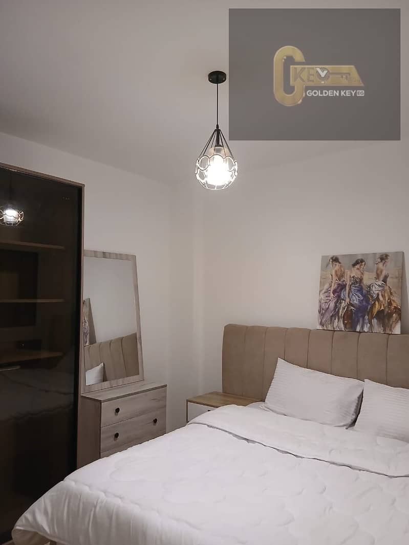 10 ae0ef904-b243-4459-adda-9a22b9fa0e56. jpg