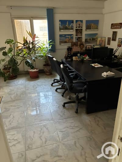 مکتب  للبيع في مصر الجديدة، القاهرة - 1001003345. jpg