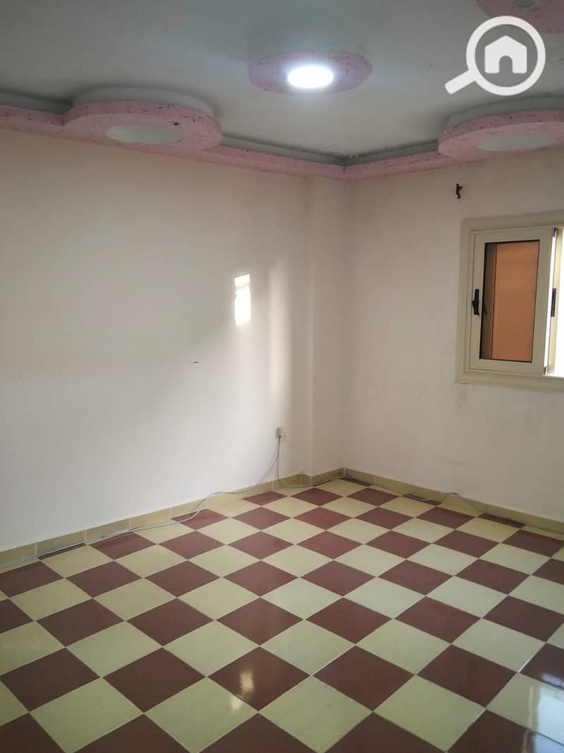 4 17818. jpg
