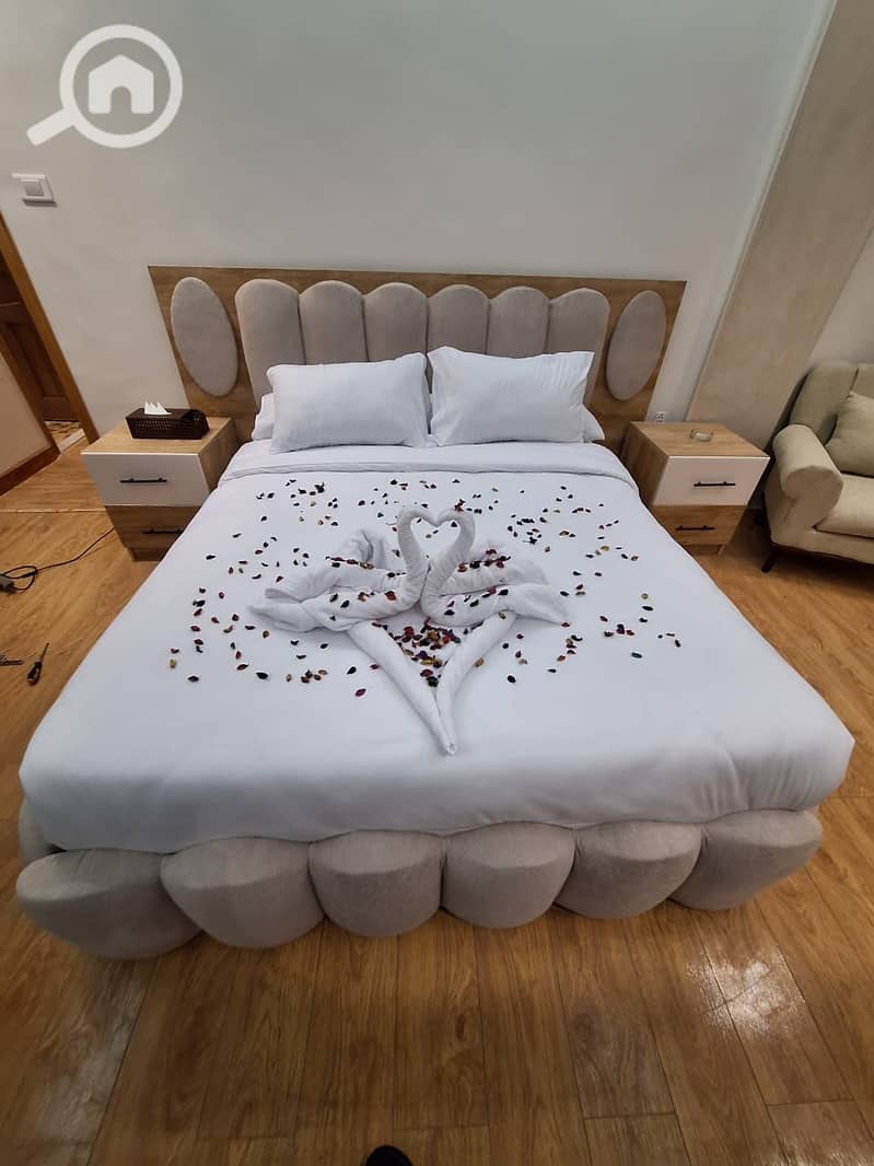 8 1000532404. jpg