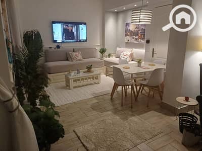 شقة 2 غرفة نوم للايجار في الشيخ زايد، الجيزة - 5b26808d-2982-4b9d-9692-1736158ffe60. jpg شقة 2 غرفة نوم للايجار في الشيخ زايد، الجيزة - 5b26808d-2982-4b9d-9692-1736158ffe60. jpg