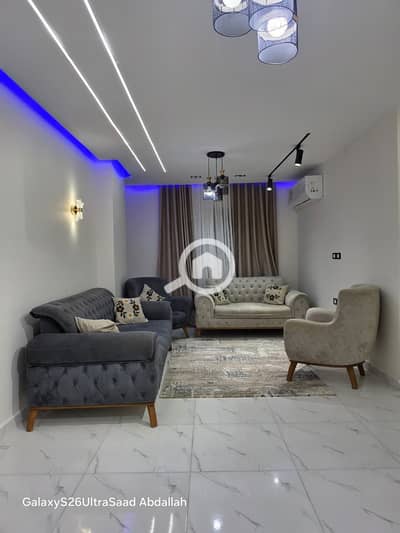 شقة 3 غرف نوم للايجار في حدائق الاهرام، الجيزة - WhatsApp Image 2026-10-08 at 12.13. 36 AM (2). jpeg