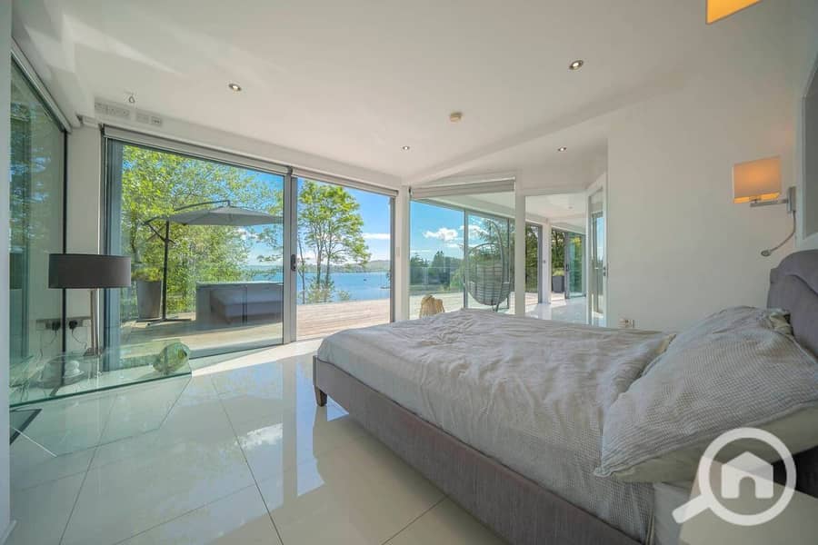 2 3072326_8_articleinline_15_Master_20Bedroom_1_. jpg