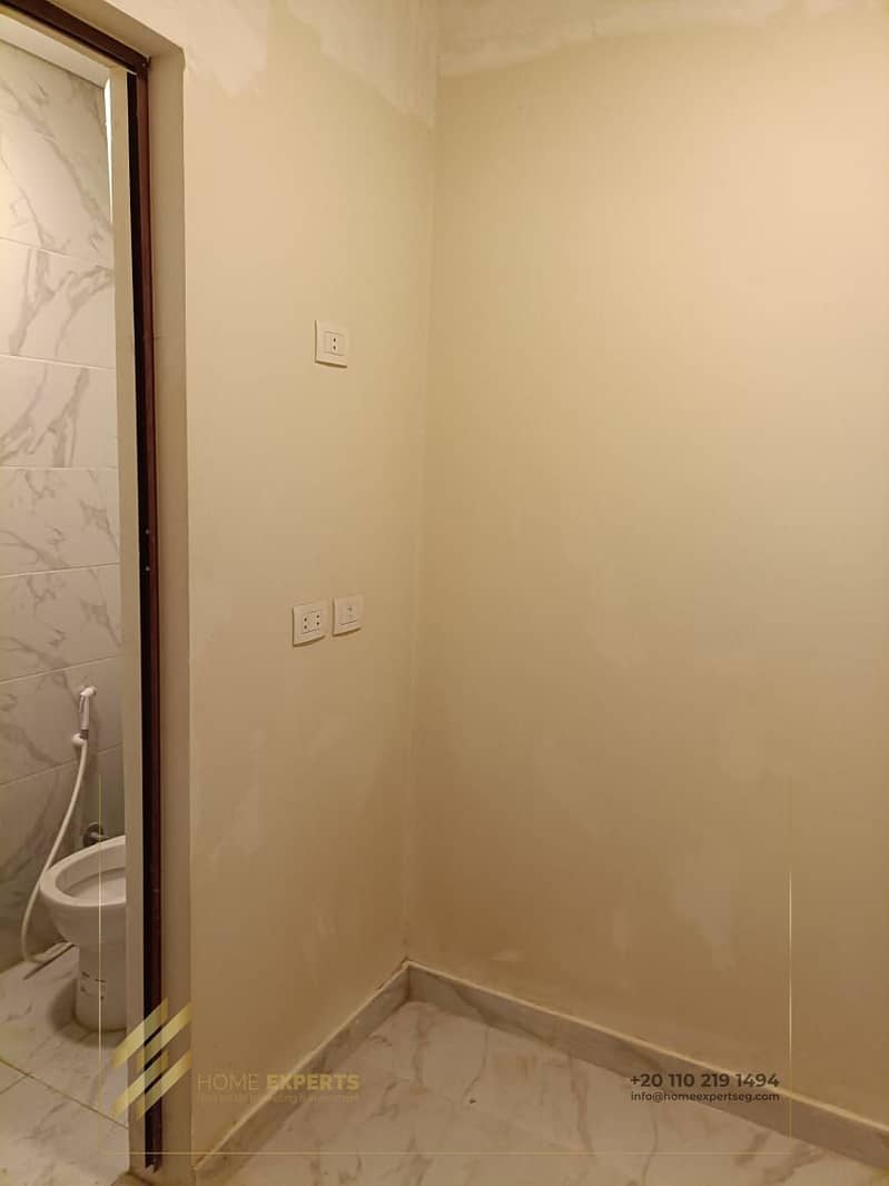 10 97bb22fa-7f79-47fd-89d6-c8852cabef8a. jpg