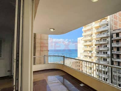 شقة 3 غرف نوم للبيع في ميامي، الإسكندرية - 01. jpg
