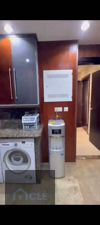 24 WhatsApp Image 2026-10-06 at 13.29. 49 (1). jpeg