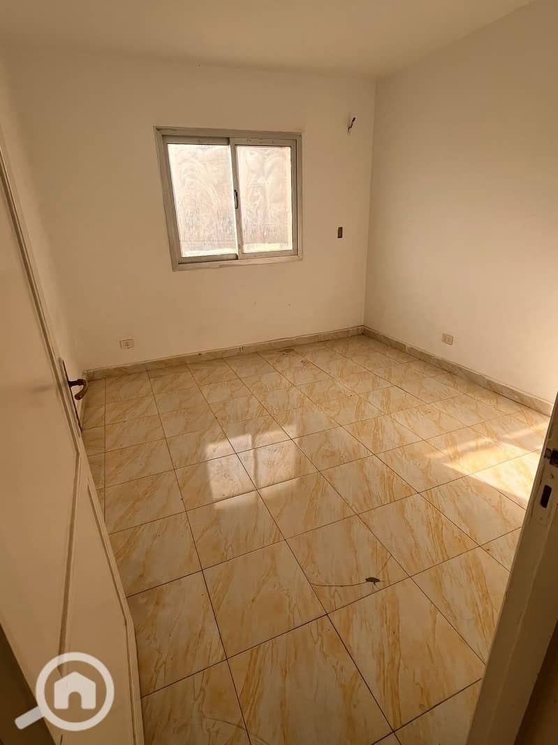 6 1000484935. jpg